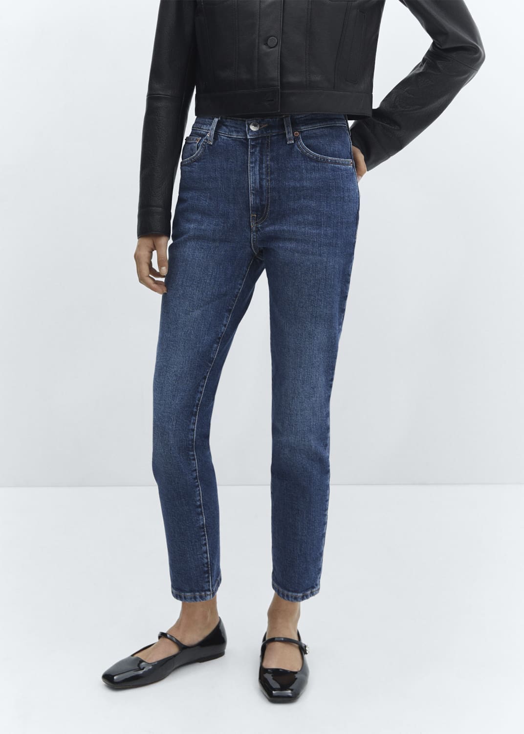 Slim Cropped Jeans