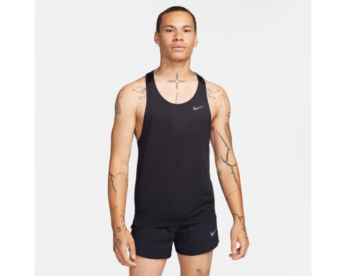 Nike Dri-FIT Fast Singlet - Herre,S, Letvægts løbetrøje til optimal komfort