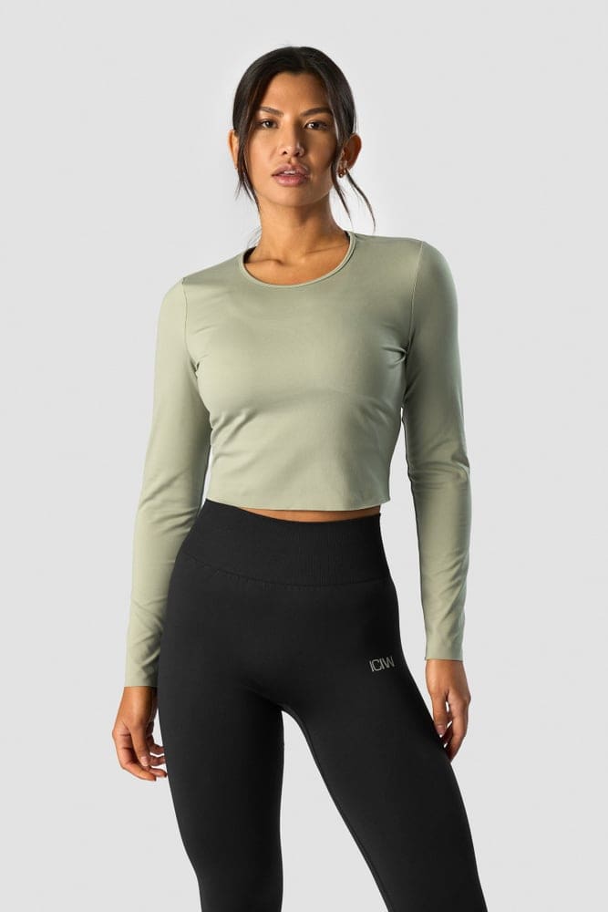 Nimble Cropped LS Light Sage Green